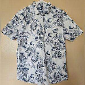 Divided H&M Tropical Jungle Print Short Sleeve Size M Shirt Resortwear Summer